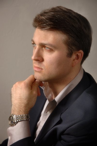 Head Shot